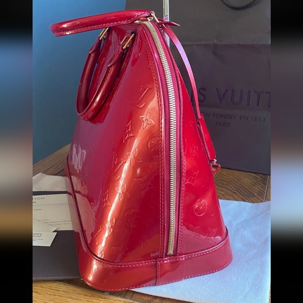 Louis Vuitton Monogram Vernis Alma GM (Rose pop color) - Picture 6 of 17